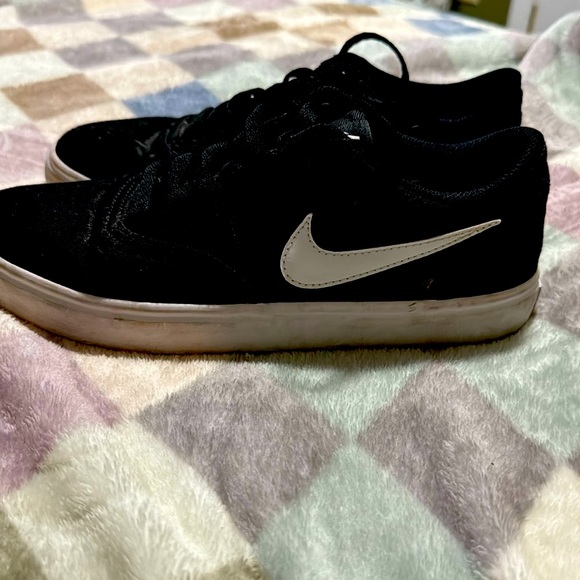 Nike Sb size 7.5 gently used in great condition - Picture 1 of 2